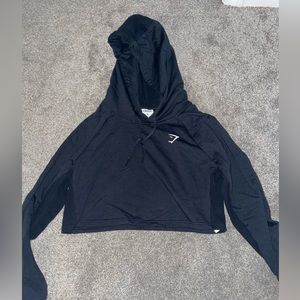 Black gym shark cropped sweatshirt